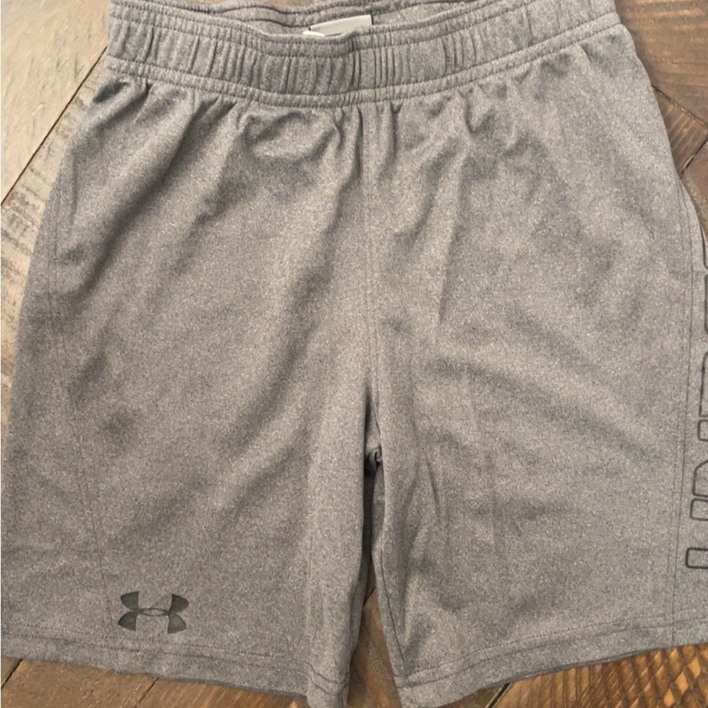 Under Armour Gray Athletic Shorts with Moisture-Wicking Fabric